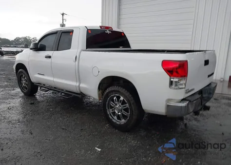 2011 Toyota Tundra Grade 4.6L V8 из США, поврежденный, VIN 5TFRM5F12BX020978